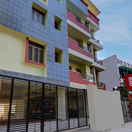 OYO 9209 Hotel Garden Villa Patna  Buitenkant foto