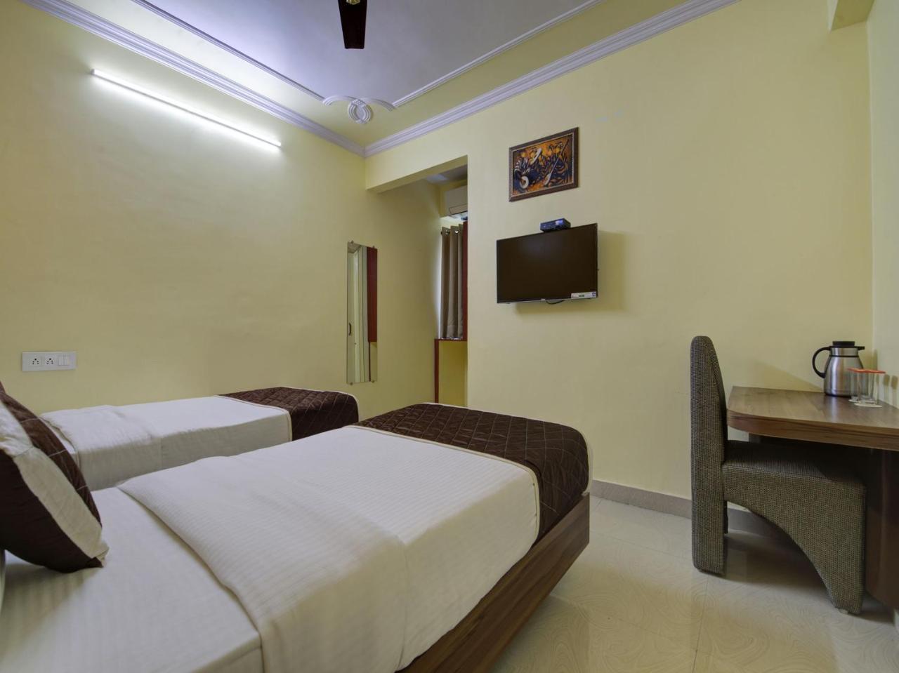 OYO 9209 Hotel Garden Villa Patna  Buitenkant foto